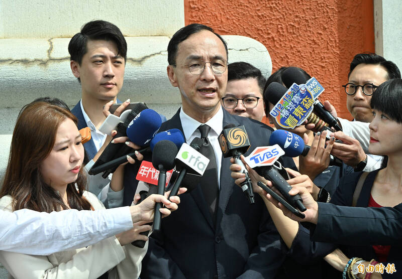 馬英九等指標人物出席中國93閱兵將查辦 朱立倫：兩岸訪問一定要守法