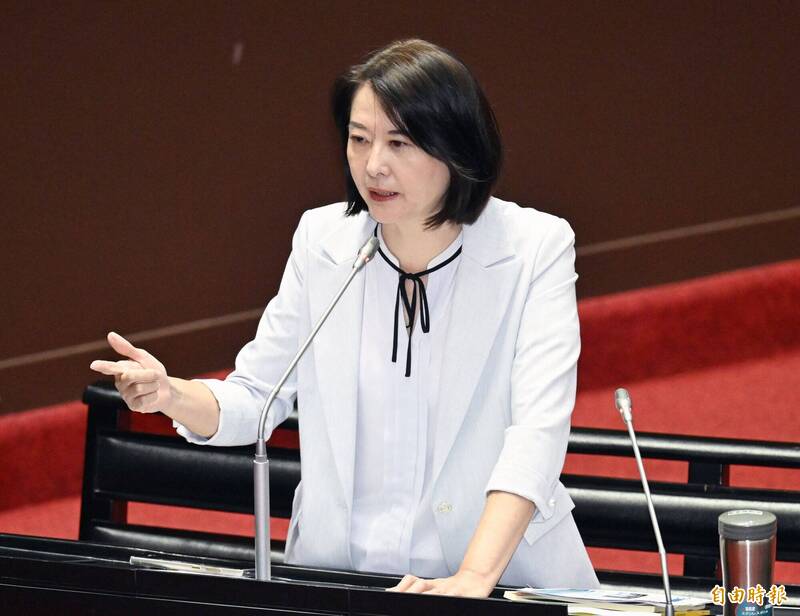 沈伯洋遭偷拍、妻女收死亡威脅查不到 王鴻薇出手要求警政署說明