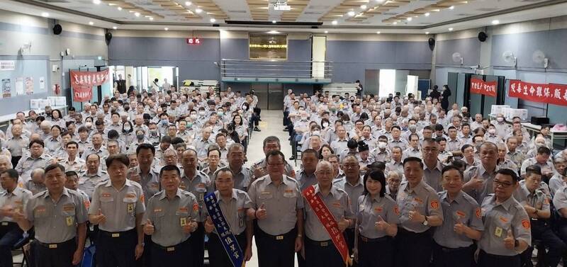 北市警萬華分局「義警訓練」強化民防 表揚138位資深義警