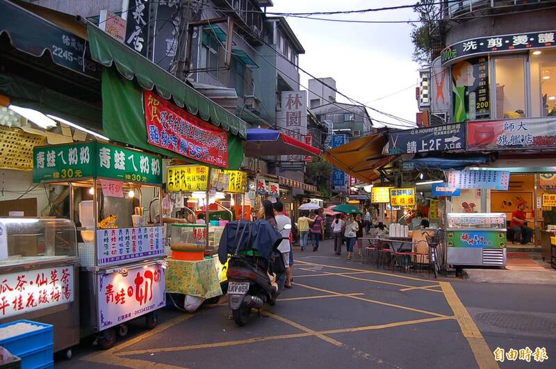 他嘆台北1知名夜市「盛況沒落」 內行人曝主因：不能怪店家