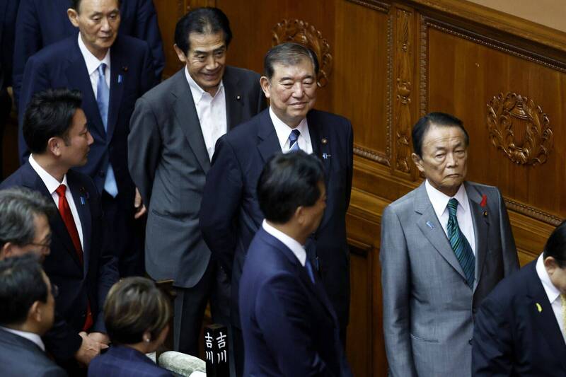 自民黨大老麻生太郎贊成提前選總裁 可能帶動「西瓜效應」