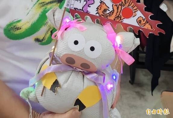 贊普「米豬寶寶」卡哇依！  台南白河民眾手作供品吸睛