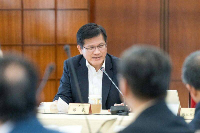 外交部凝聚「品牌識別優化」共識 林佳龍盼打造最具向心力品牌