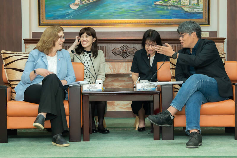 AIT新任副處長梁凱雯訪高雄 副市長李懷仁：盼攜手深化台美關係