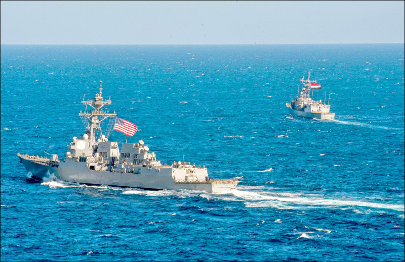 干擾掃毒 委內瑞拉F16掠過美艦