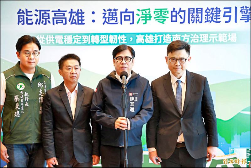 高市長選舉提名競爭激烈 未列民進黨選對會 陳其邁︰當協調「公道伯」