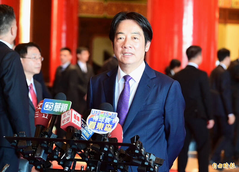 總統賴清德日前說明，這次內閣改組秉持重用年輕人、重視專業、重視經驗等3個特色。（記者王藝菘攝）