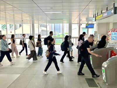 16萬商務艙機票大獎快逾期  中捷急尋6/9搭車的「黃帽旅客」