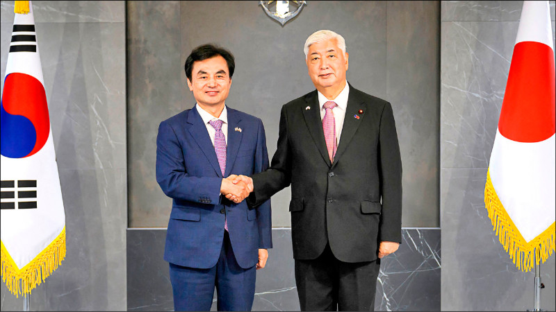 遏制中朝威脅 日韓防長承諾與美密切合作