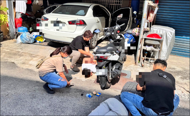 高雄三民區民族一路發生五百萬元現金搶案，警方在台中逮到3名涉案的男女。（民眾提供）