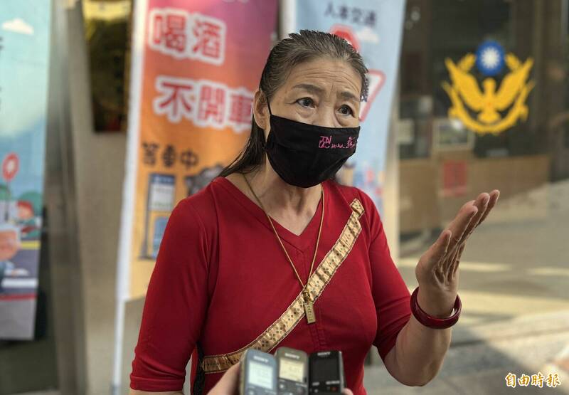 「馬老師」聲稱全案已交由警方處理，且「警方將安排本人與當事人到場」，遭警方否認。（記者吳正庭攝）