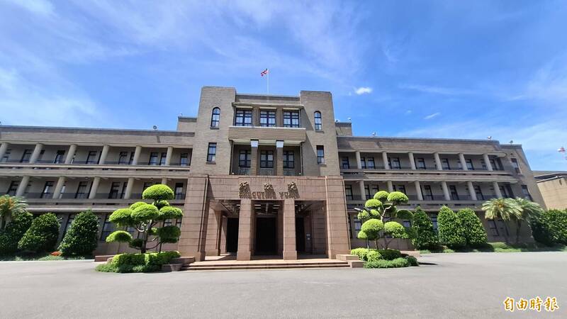 誰做錯、誰負責！ 財劃法公式錯誤  政院不會幫藍白善後
