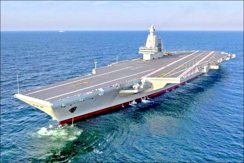 福建號航艦通過台海 專家：中共海軍地緣弱勢 無法改變