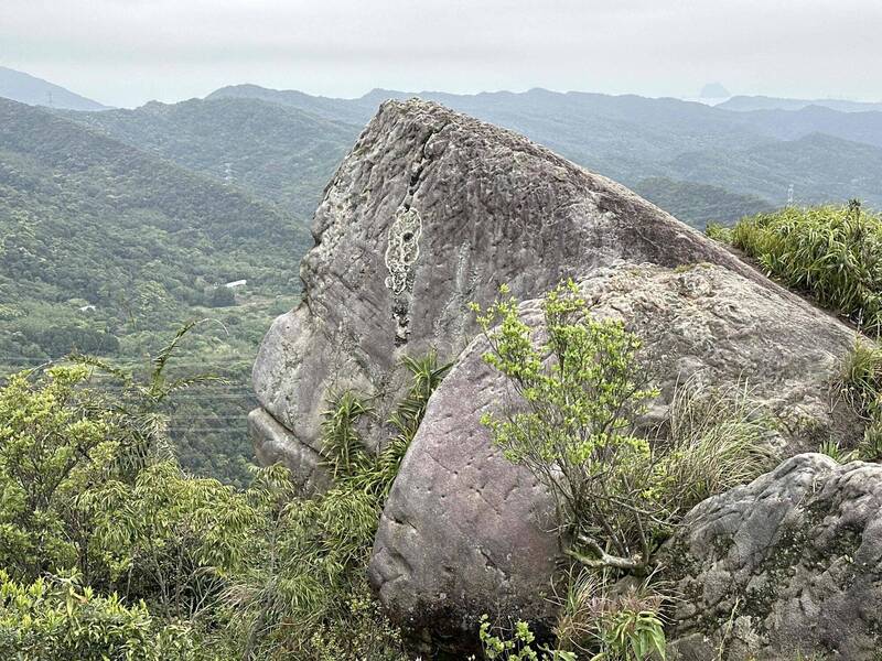 汐止「新山夢湖」可賞爆紅金剛岩 湖裡還有2秘寶