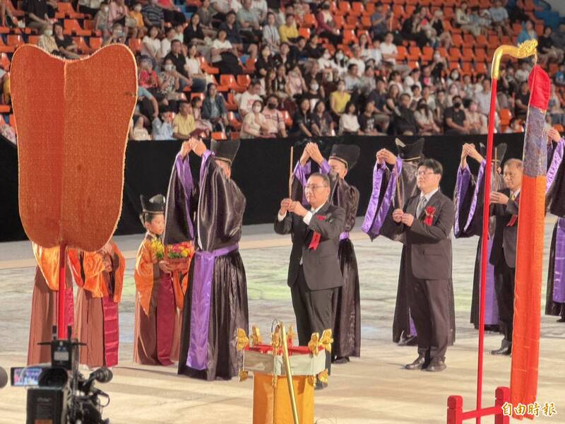 新北藝術祭孔「禮樂合一」十年傳承 武舞、雩舞展現弘揚尊師重道精神 - 生活 - 自由時報電子報