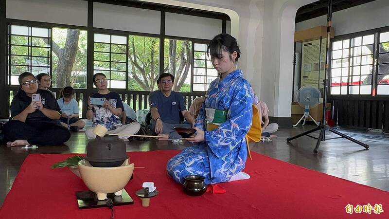 台灣府城建城300年 新化武德殿內體驗日本京都傳統抹茶道