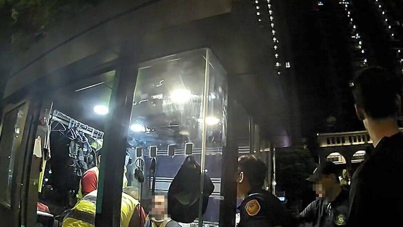 酒醉壯漢無故打傷2保全 桃園警快打部隊迅速壓制送辦