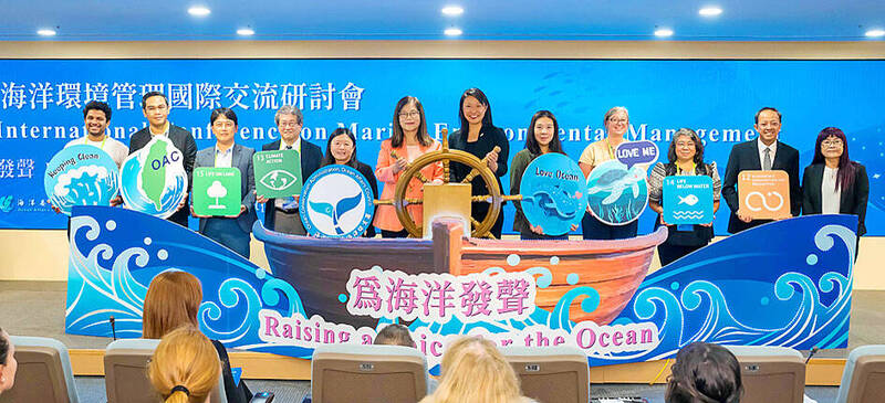 《TAIPEI TIMES》Minister slams Chinese cyanide fishers