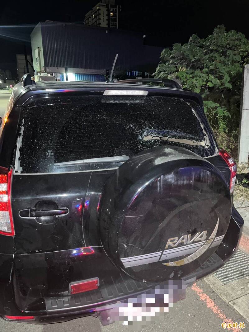 夜闖八里工寮討賭債 3惡煞打傷4人遭逮