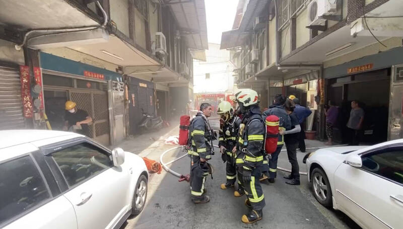 彰化北斗民宅惡火  1男全身焦黑陳屍樓梯間