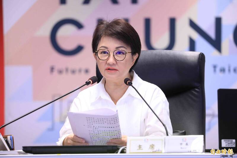教師節大放送 盧秀燕宣布敬師禮券加碼至千元4.3萬教育人員受惠