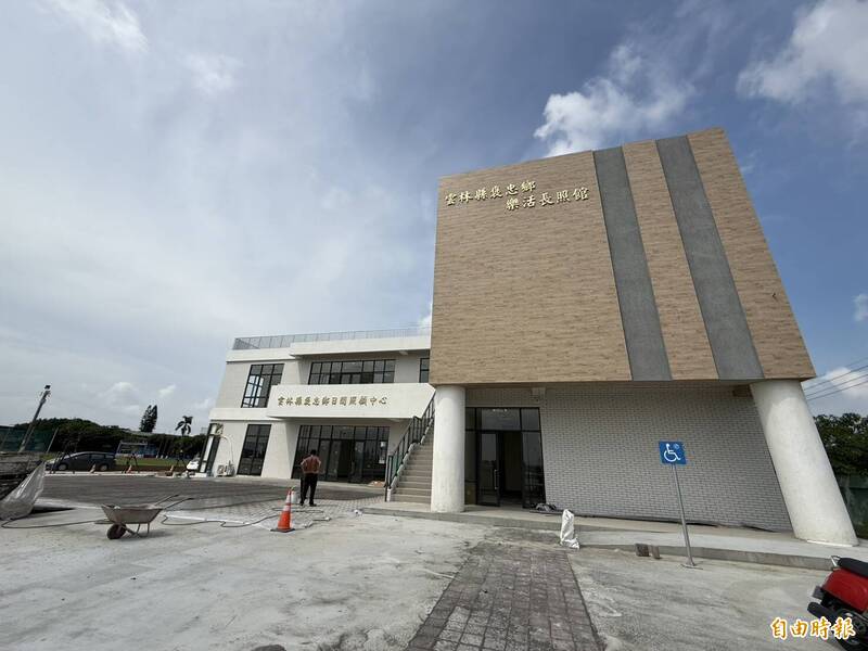 荒廢泳池華麗變身  雲林褒忠鄉主所打造樂活長照館