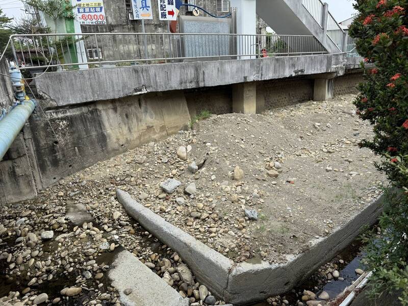 驚！彰化市野溪清淤「做一半」 民代揭露縣府才要動