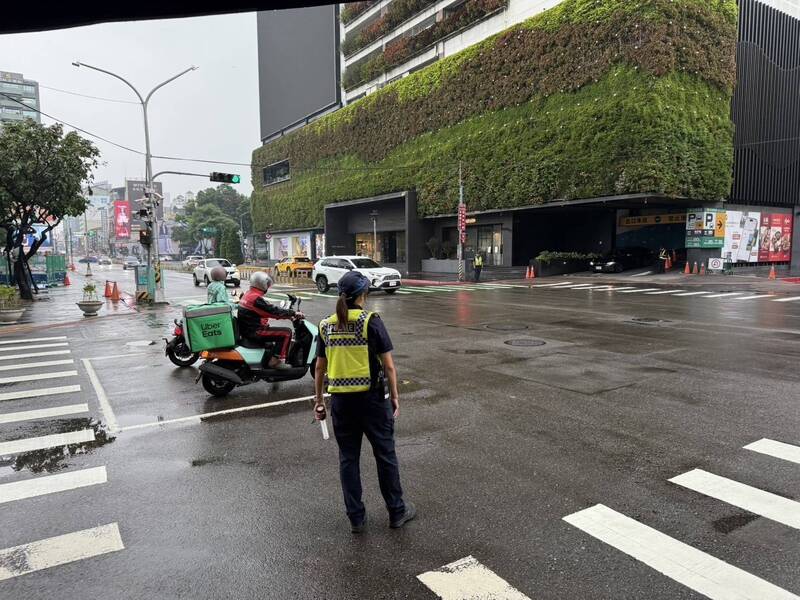 [其他] 台中版「曼哈頓懸日」落空！天公不作美 