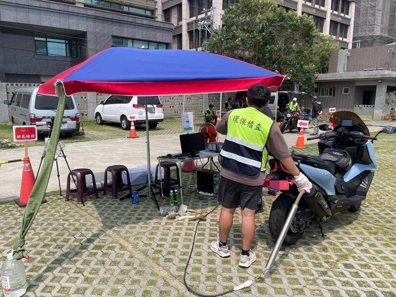 新北機車定檢通知電子化 明年起改用簡訊通知車主