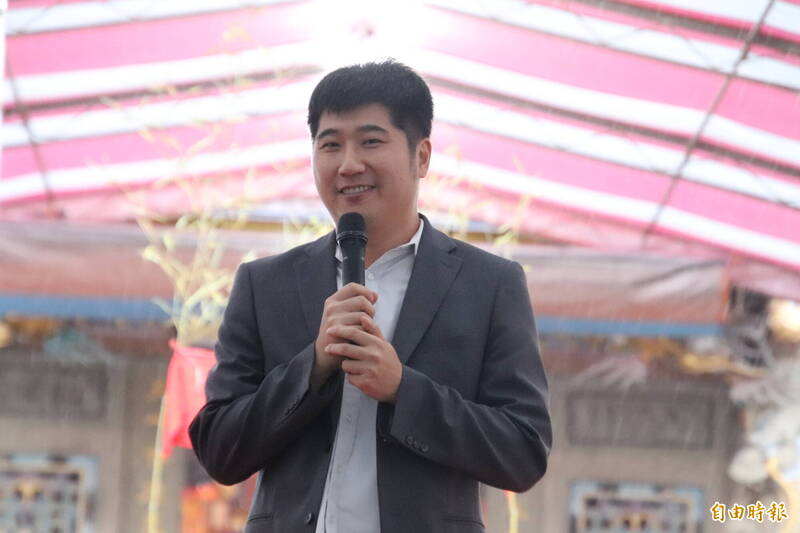 客委會副主委邱星崴說，北埔特有的「細人（仔）普」展現客家族群難得一見的溫柔。（記者黃美珠攝）