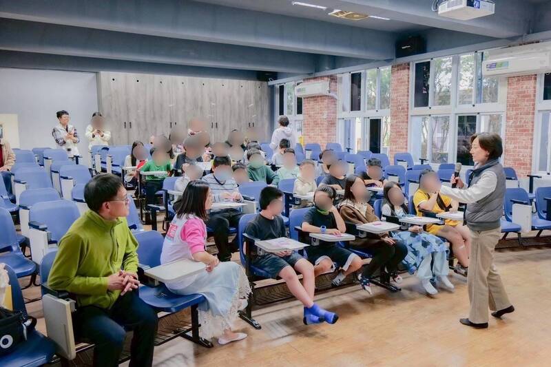 法治教育走入新北偏鄉國小 陳乃瑜推公民素養向下扎根