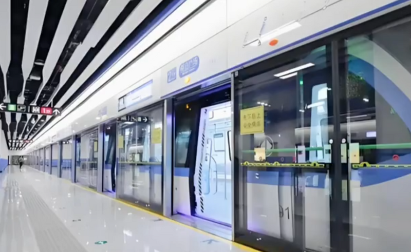 中國浙江省紹興市地鐵列車，9月13日深夜撞擊清潔工釀3死1傷，但消息直到24日才對外公開。（圖擷自微博）