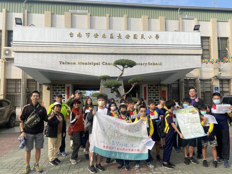 教學30年 翁育民翻轉台江本土教育