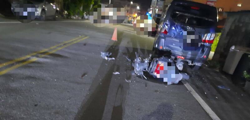 男子撞路旁停商旅，撞、送救不治。（民提供）