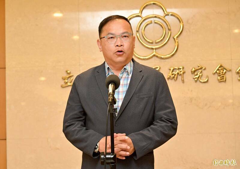 批謝幸恩聲明不知所云 王義川：更加證實她就是「狗仔頭」
