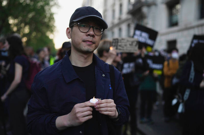 中國黑手伸進新加坡！ 香港民運領袖羅冠聰遭拘留遣返