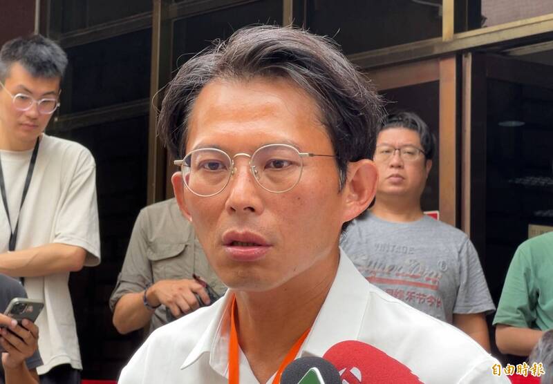 記者謝幸恩涉黃國昌狗仔案請辭  詹凌瑀：硬拗媒體第四權不見道歉反省