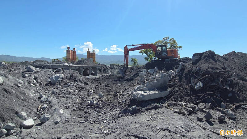 集氣！923光復洪災仍6人失聯  消防局持續開挖尋找