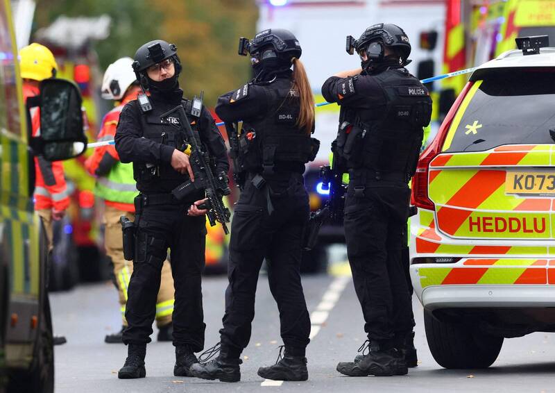 英國猶太會堂遇恐攻！「贖罪日」2死4傷 嫌犯當場遭擊斃