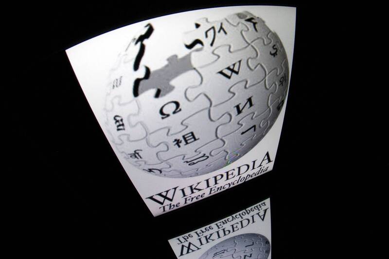 馬斯克表示在著手打造與結合xAI的「Grokipedia」，稱其成就將會超過現今的維基百科。（法新社資料照）