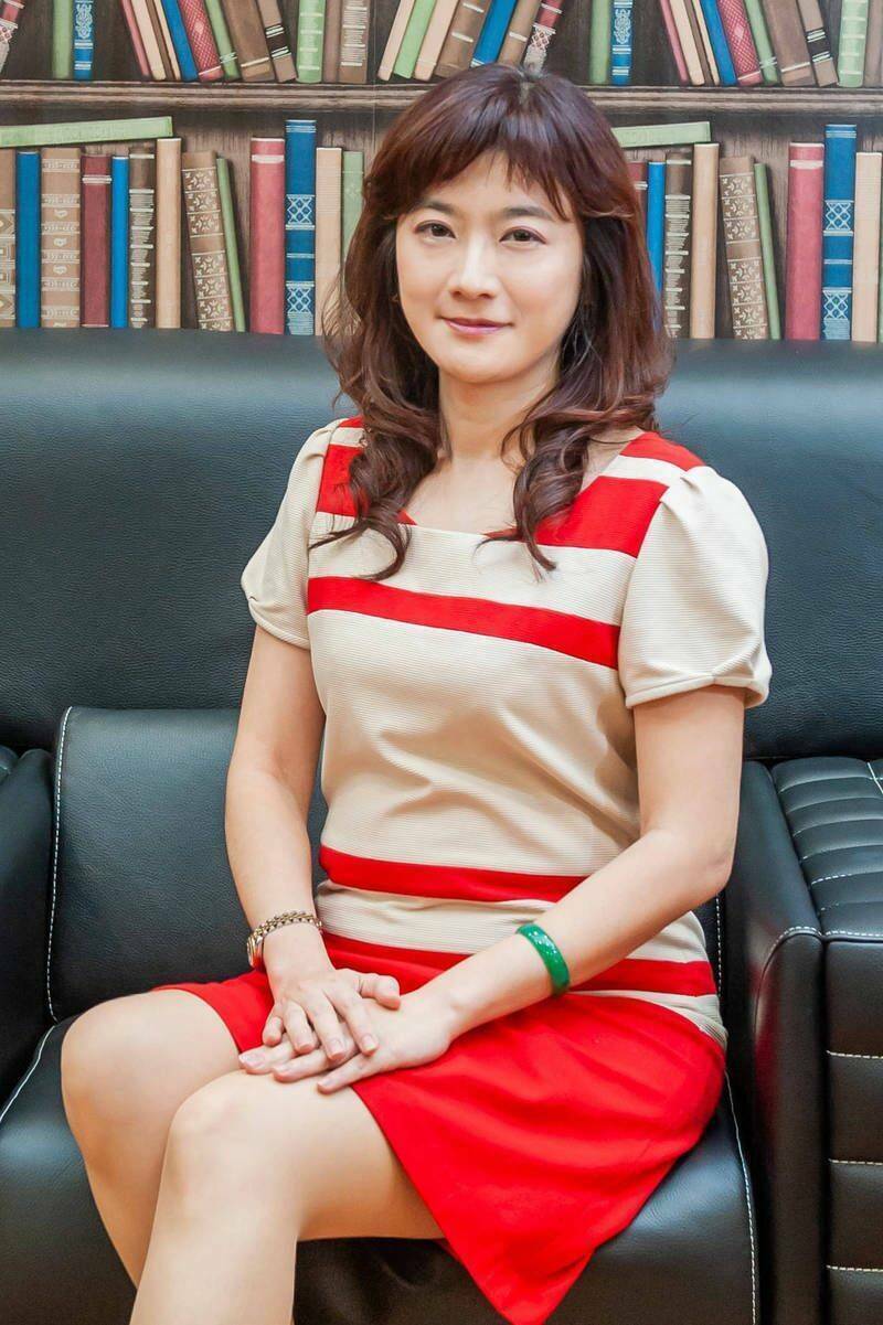 惹怒元配！「生技美魔女」與北醫前院長湯屋共浴2小時 判賠50萬