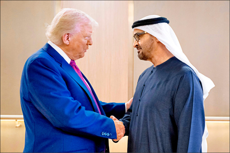 川普簽行政命令 防衛卡達安全