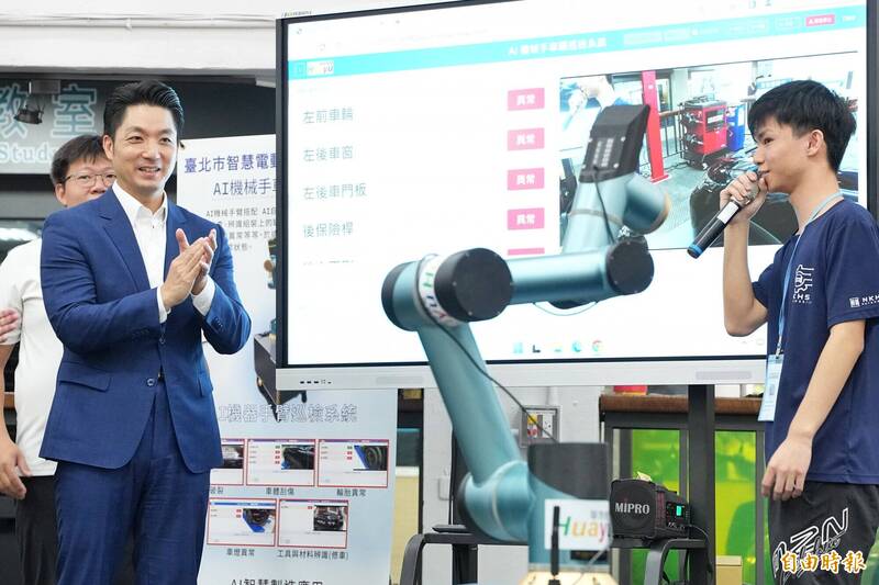 緊跟凈零、AI趨勢 北市電動車技術教學中心揭牌