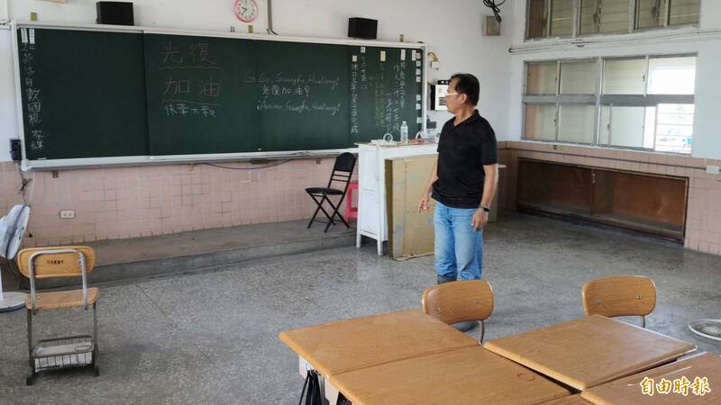 花蓮縣光復國中學生教室位於三樓以上，救災期間都當作志工、國軍的休息室，明天將復課。（記者王錦義攝）