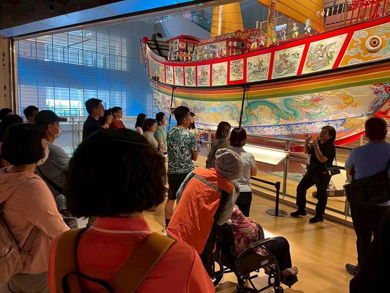 屏東王船文化館中秋連假湧人潮 開館破百萬人次