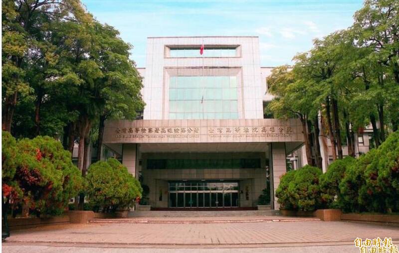 李姓男子酒駕發生車禍死亡賠償案，高雄高分院審理後大逆轉，改判保險公司勝訴。（記者鮑建信攝）