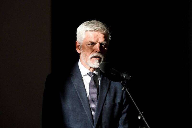 捷克總統敦促各黨持續援烏 否則恐損害布拉格聲望