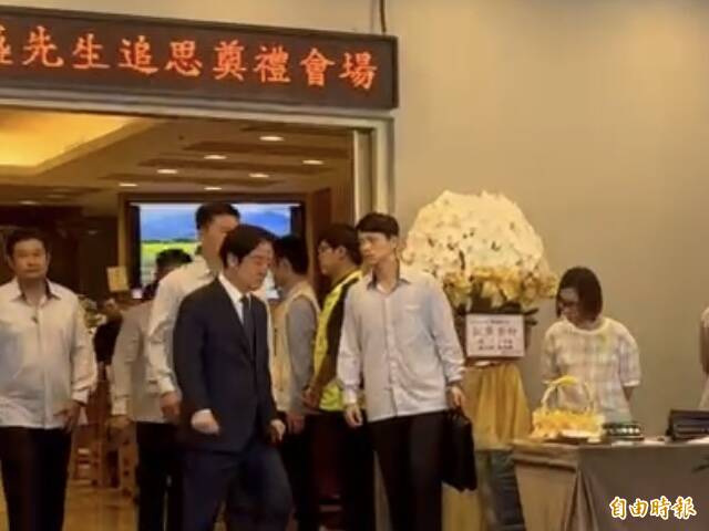 賴清德總統今天低調前往第二殯儀館送捨身救女童的王姓姑丈公最後一程。（記者陳昀攝）