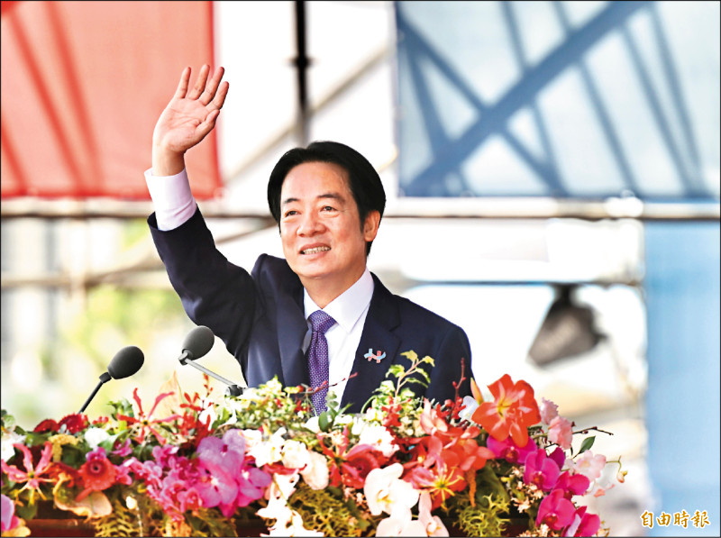 國慶大會昨在總統府前廣場盛大登場，總統賴清德以「變局中奮起的新台灣」為題發表國慶演說。（記者羅沛德攝）