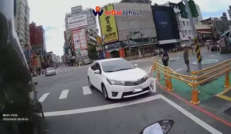 超扯！ 中壢監理站前30秒內6車逆向被檢舉